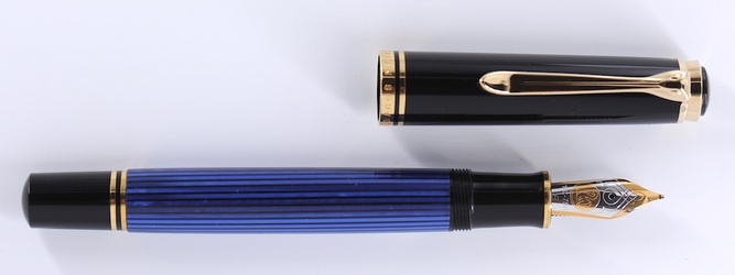image for Pelikan M800 blue stripe